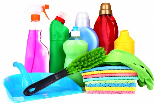 Professional move-out cleaning in a Marylebone apartment