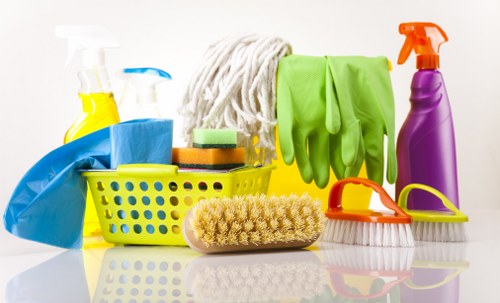 Cleaning team preparing a Marylebone flat for tenancy handover