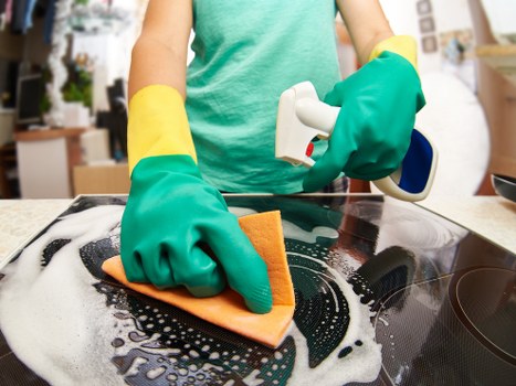 Deep cleaning support for a Marylebone townhouse interior